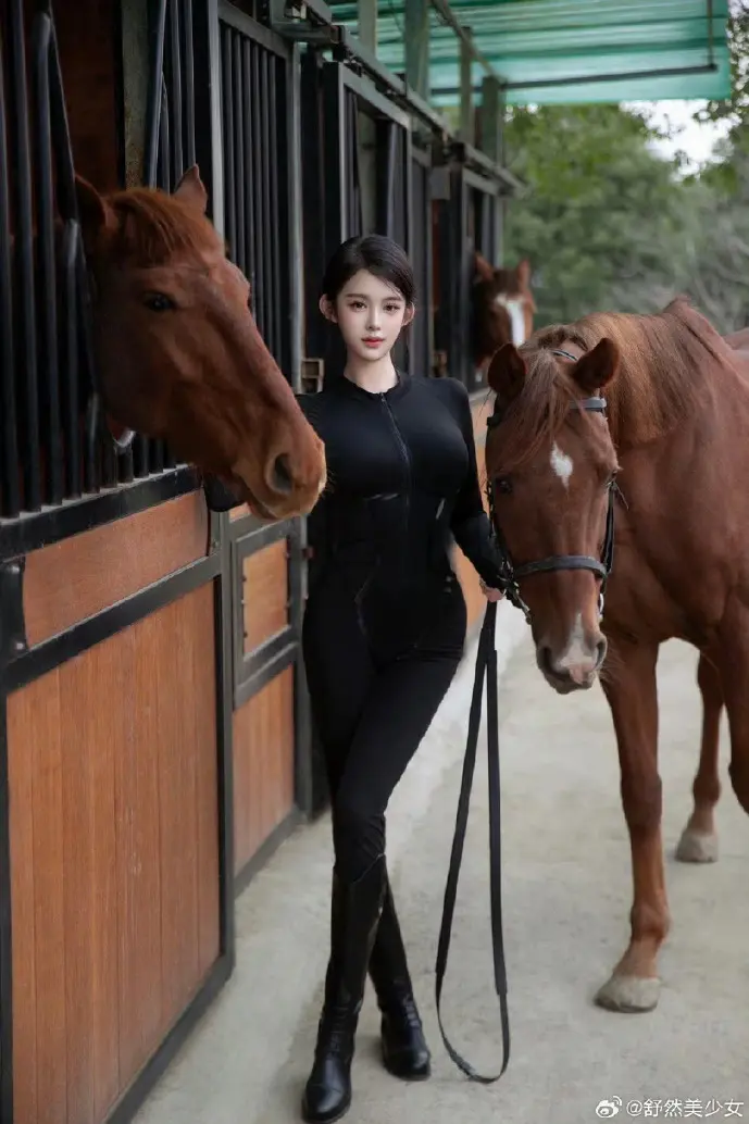 黄历万年历使用场景